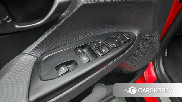 Hyundai Veloster (JS) id 3916824 из Кореи 9