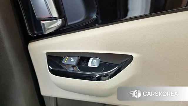 Kia Carnival 4th generation id 3296718 из Кореи 9