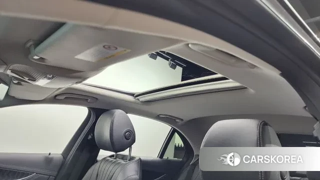 Mercedes-Benz E-Class W213 id 3170634 из Кореи 9