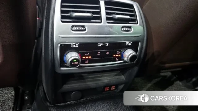 BMW 5 Series (G30) id 3033676 из Кореи 9