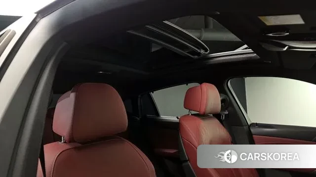 BMW X6 (G06) id 3349733 из Кореи 9