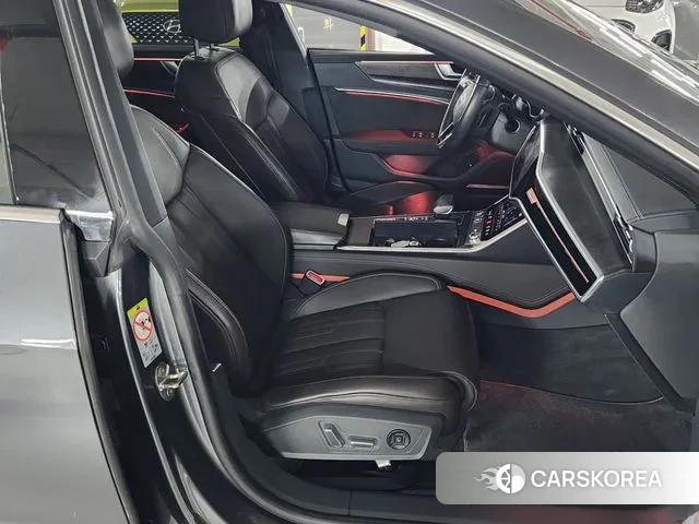 Audi A7 (4K) id 3044576 из Кореи 9