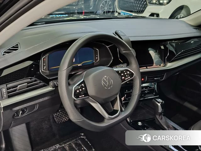 Volkswagen Passat id 4341605 из Китая 9