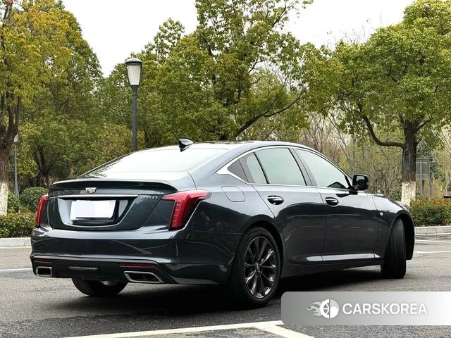 Cadillac CT5 id 3857937 из Китая 9