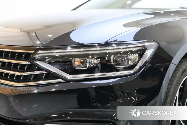 Volkswagen Magotan id 4300944 из Китая 9