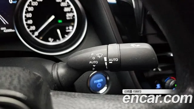 Toyota Camry (XV70) id 2546191 из Кореи 9