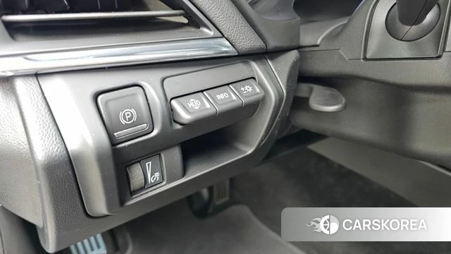 Cadillac CT4 id 4529908 из Кореи 9
