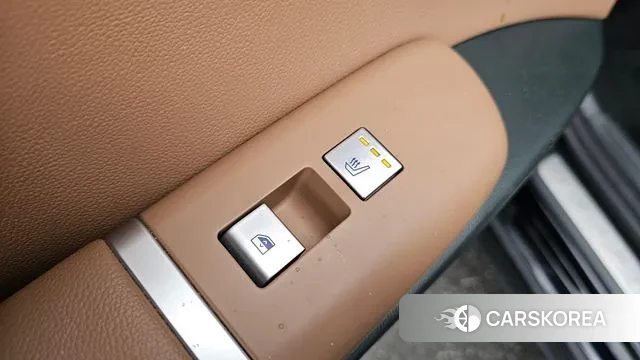 Hyundai Grandeur (GN7) id 3467555 из Кореи 9