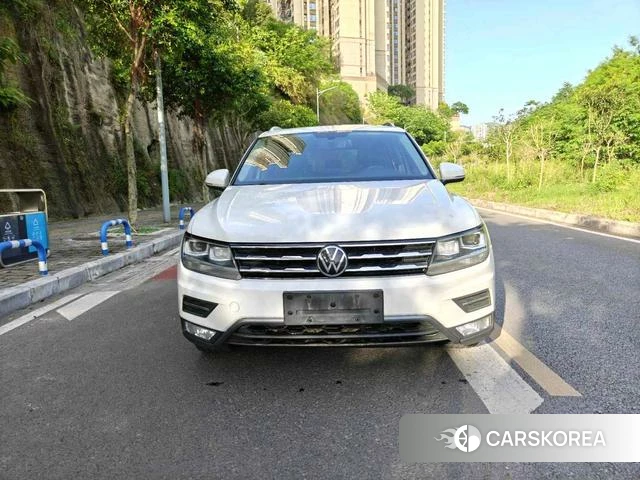 Volkswagen Tiguan L id 4272601 из Китая 9