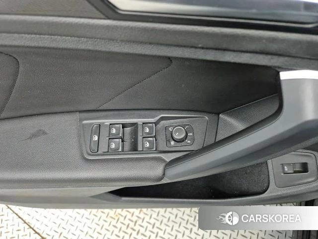 Volkswagen Tiguan second Generation id 4836375 из Кореи 9