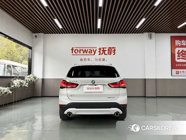 BMW X1 id 3869678 из Китая 9