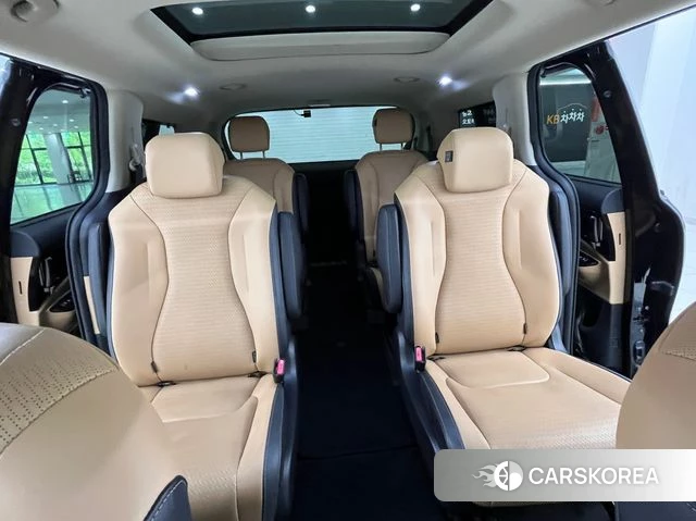Kia Carnival 4th generation id 4580190 из Кореи 9
