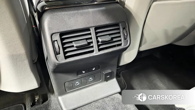Land Rover Range Rover Velar id 3864056 из Кореи 9