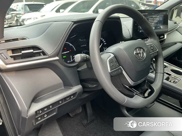 Toyota Saina id 4261180 из Китая 9