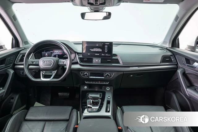 Audi Q5L id 4261963 из Китая 9