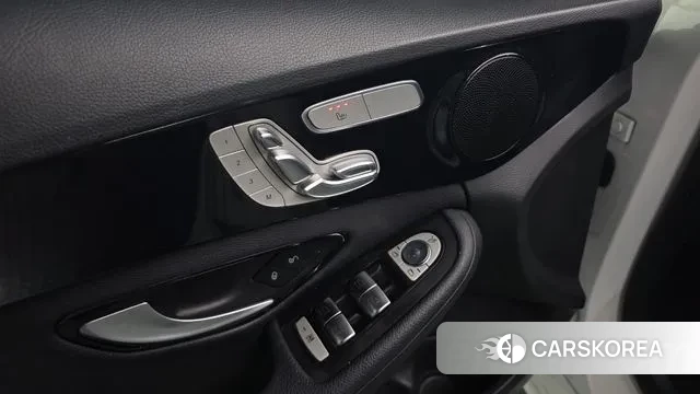 Mercedes-Benz C-Class W205 id 3325338 из Кореи 9