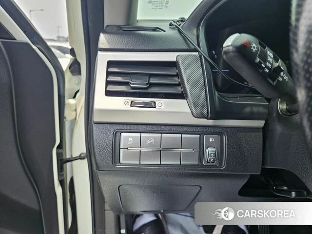 Ssangyong Rexton Sports id 4345355 из Кореи 9