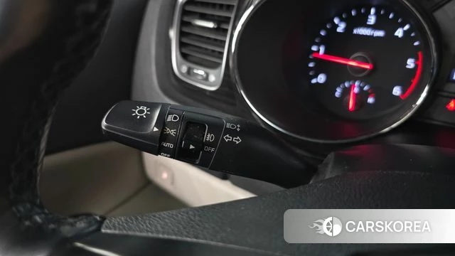 Kia The New Carnival id 4525401 из Кореи 9