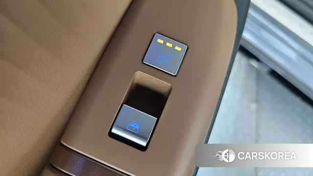 Hyundai Grandeur Hybrid (GN7) id 3002465 из Кореи 9