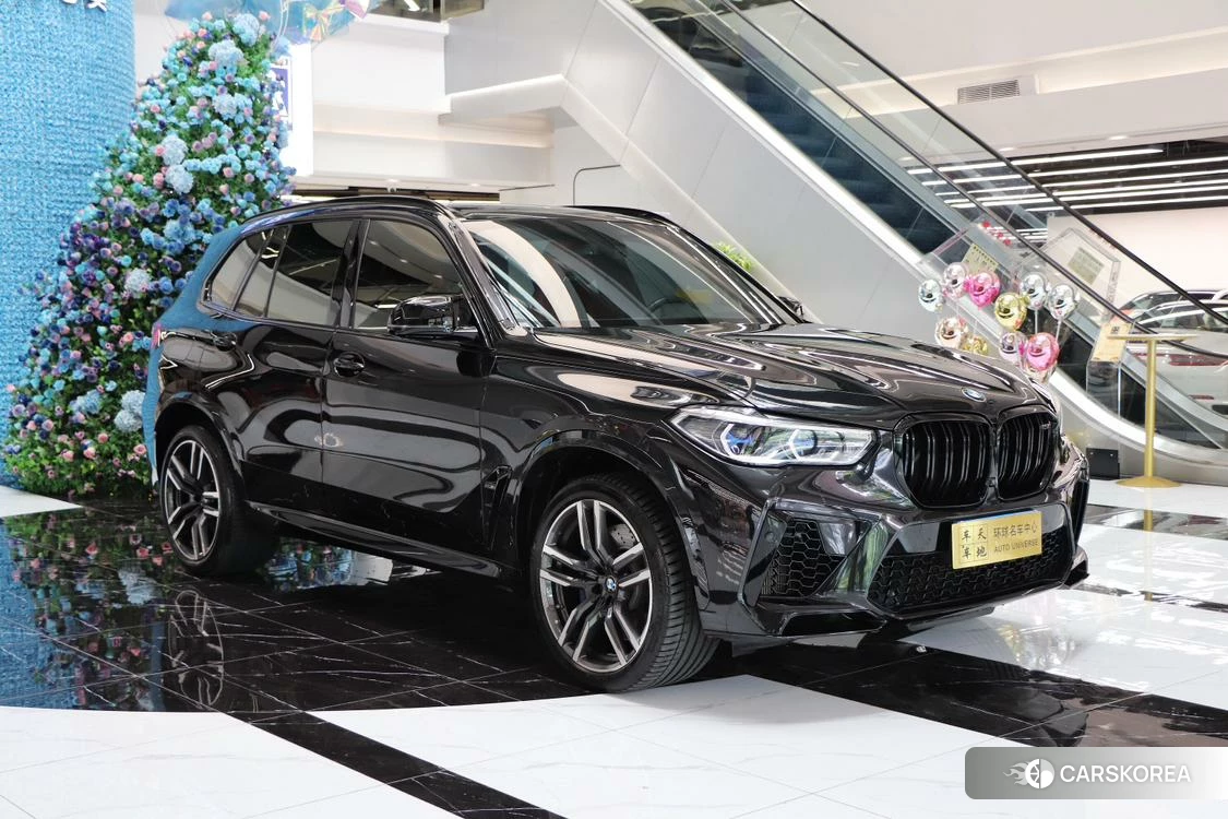 BMW X5 M id 4498886 из Китая 9