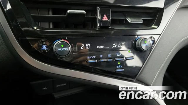 Toyota Camry (XV70) id 2849123 из Кореи 9