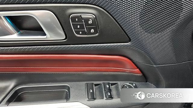 Ford Mustang 7th Generation id 4342881 из Кореи 9