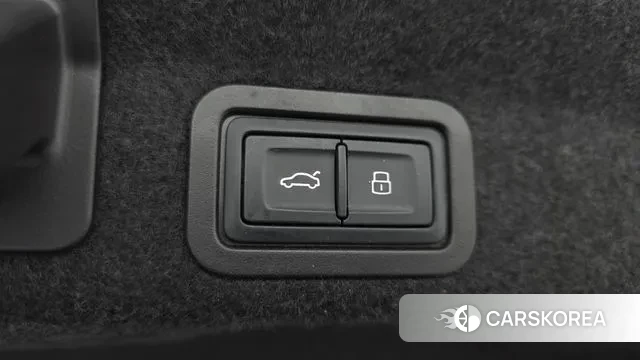 Audi A6 (C8) id 3684964 из Кореи 9