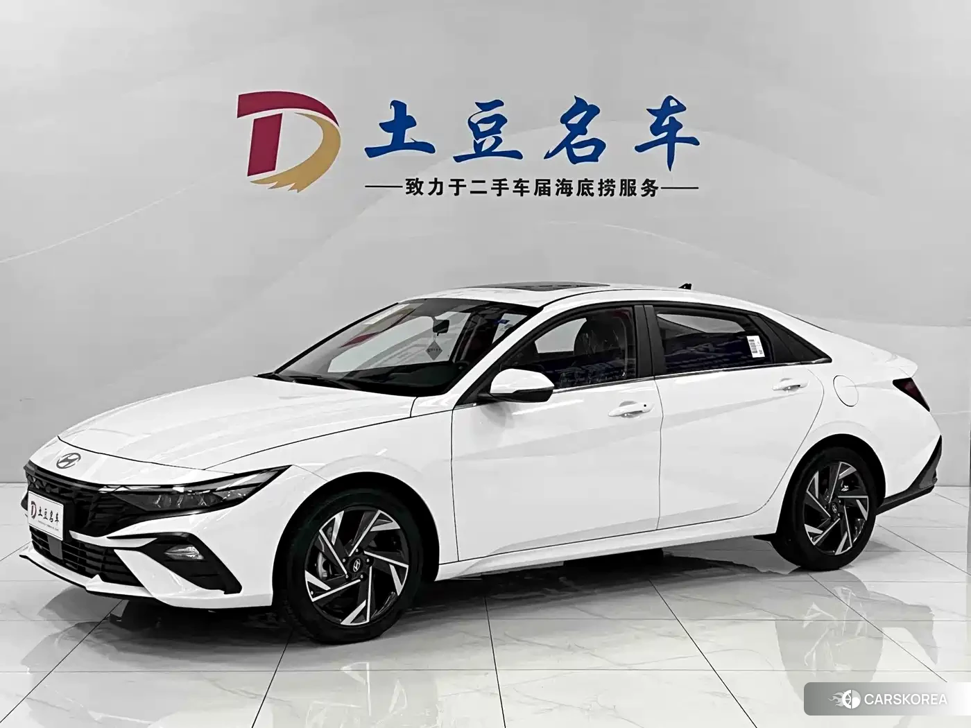 Hyundai Elantra id 4644410 из Китая 9