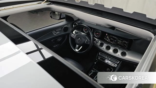 Mercedes-Benz E-Class W213 id 4698972 из Кореи 9