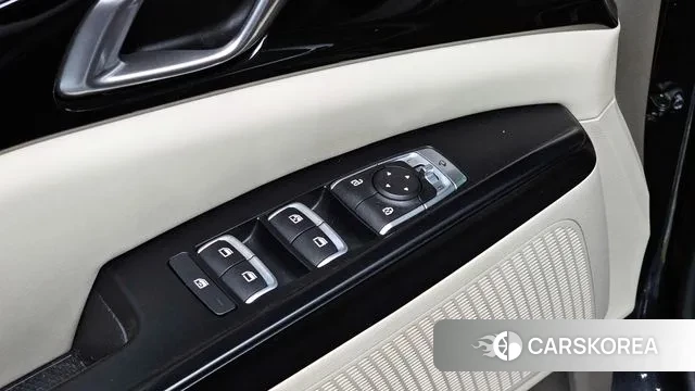 Kia Carnival 4th generation id 3012421 из Кореи 9