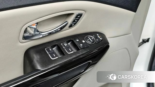 Kia The New Carnival id 3814431 из Кореи 9