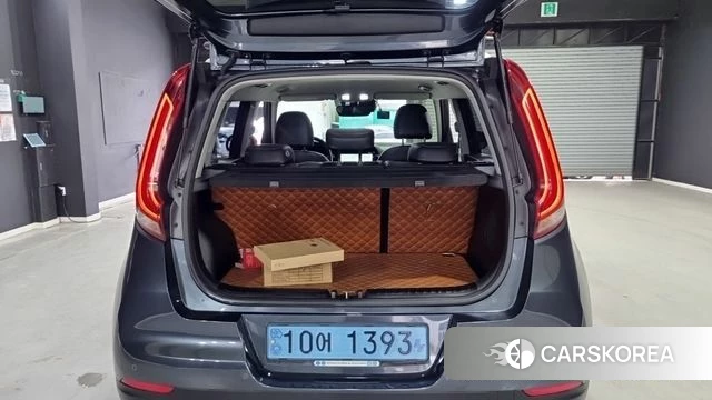 Kia Soul Booster EV id 4245912 из Кореи 9