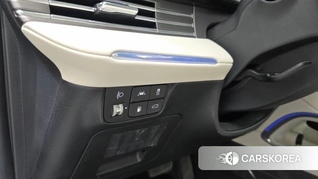 Hyundai The New Grandeur IG Hybrid id 4469616 из Кореи 9