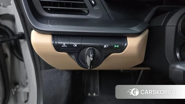 Porsche 911(992) id 3027470 из Кореи 9