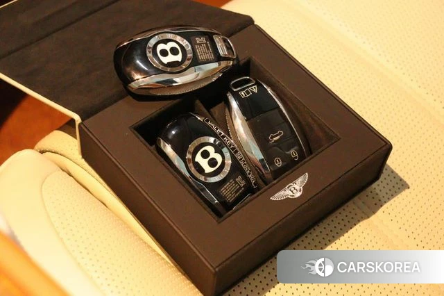 Bentley Bentayga id 3806098 из Кореи 9