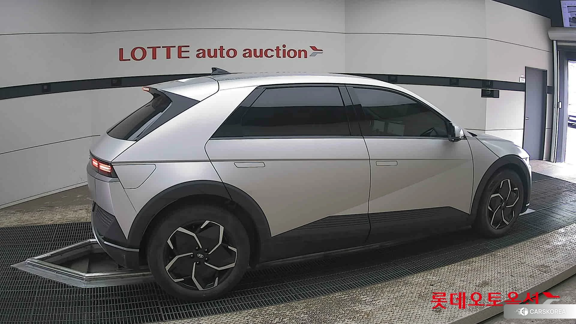 Hyundai IONIQ 5 id 3888332 из Кореи 9