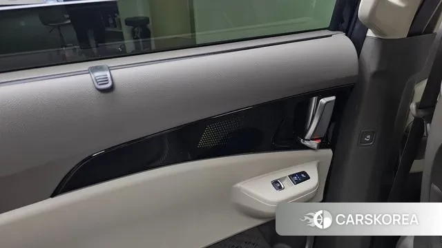 Kia The New Carnival 4th Generation id 3353689 из Кореи 9