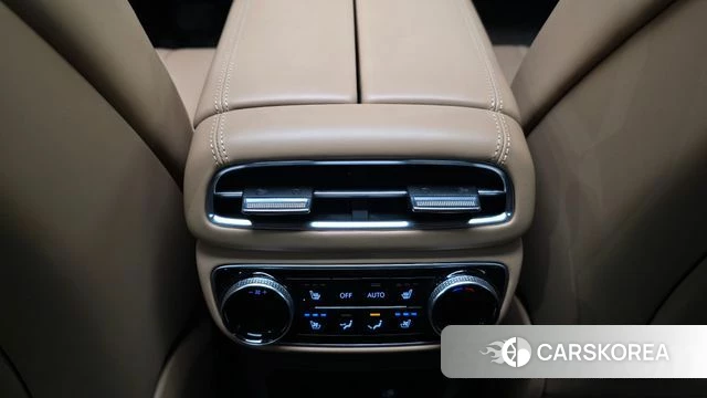 Genesis GV80 id 3819501 из Кореи 9