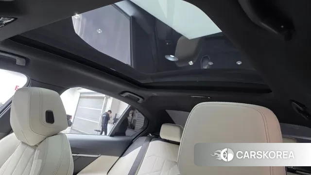 BMW 5 Series (G60) id 3745525 из Кореи 9