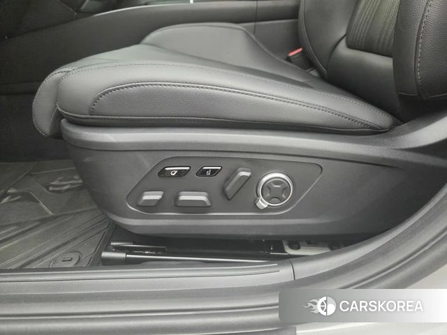 Hyundai Grandeur (GN7) id 4941131 из Кореи 9