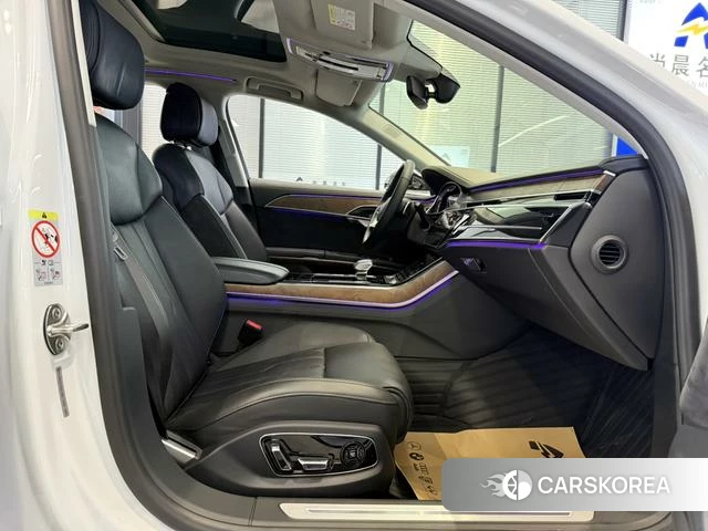Audi A8 id 4336095 из Китая 9