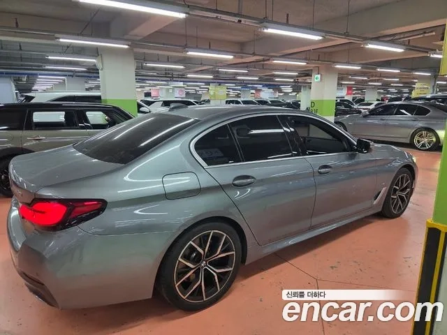 BMW 5 Series (G30) id 2868044 из Кореи 9