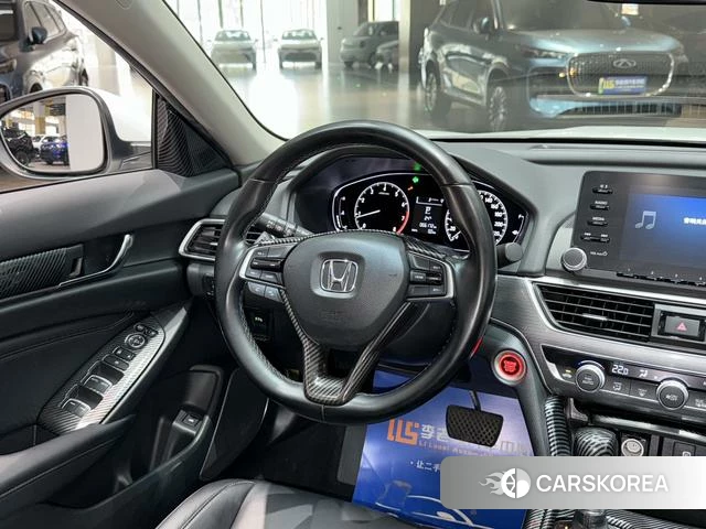 Honda Accord id 4274291 из Китая 9