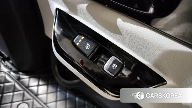 Kia Carnival 4th generation id 3033316 из Кореи 9