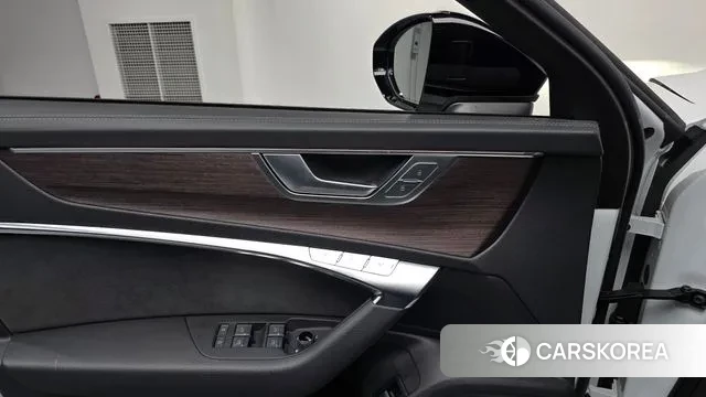 Audi A6 (C8) id 3523187 из Кореи 9