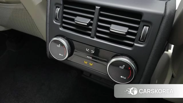 Land Rover Discovery 5 id 3841307 из Кореи 9