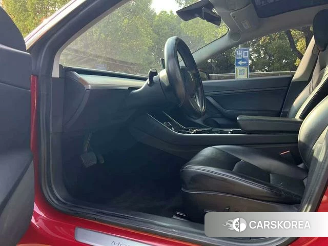 Tesla Model 3 id 4209326 из Китая 9