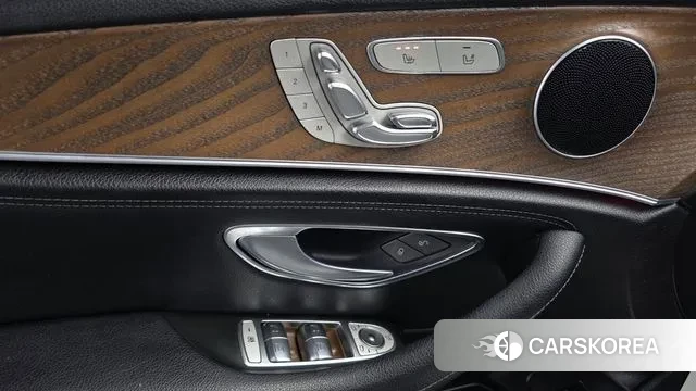 Mercedes-Benz E-Class W213 id 3723735 из Кореи 9