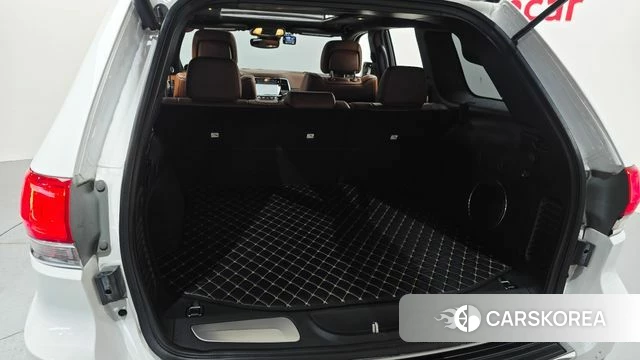 Jeep Grand Cherokee id 4688755 из Кореи 9