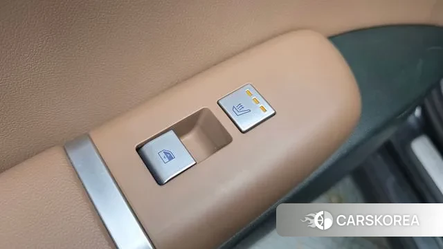 Hyundai Grandeur Hybrid (GN7) id 3502906 из Кореи 9